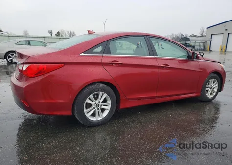 2014 Hyundai Sonata Gls z USA, uszkodzony, nr VIN 5NPEB4AC1EH927356